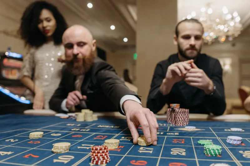 Don't Let the Room Bet for You: Keeping Your Head When Casino Energy Pulls Everyone Else's
